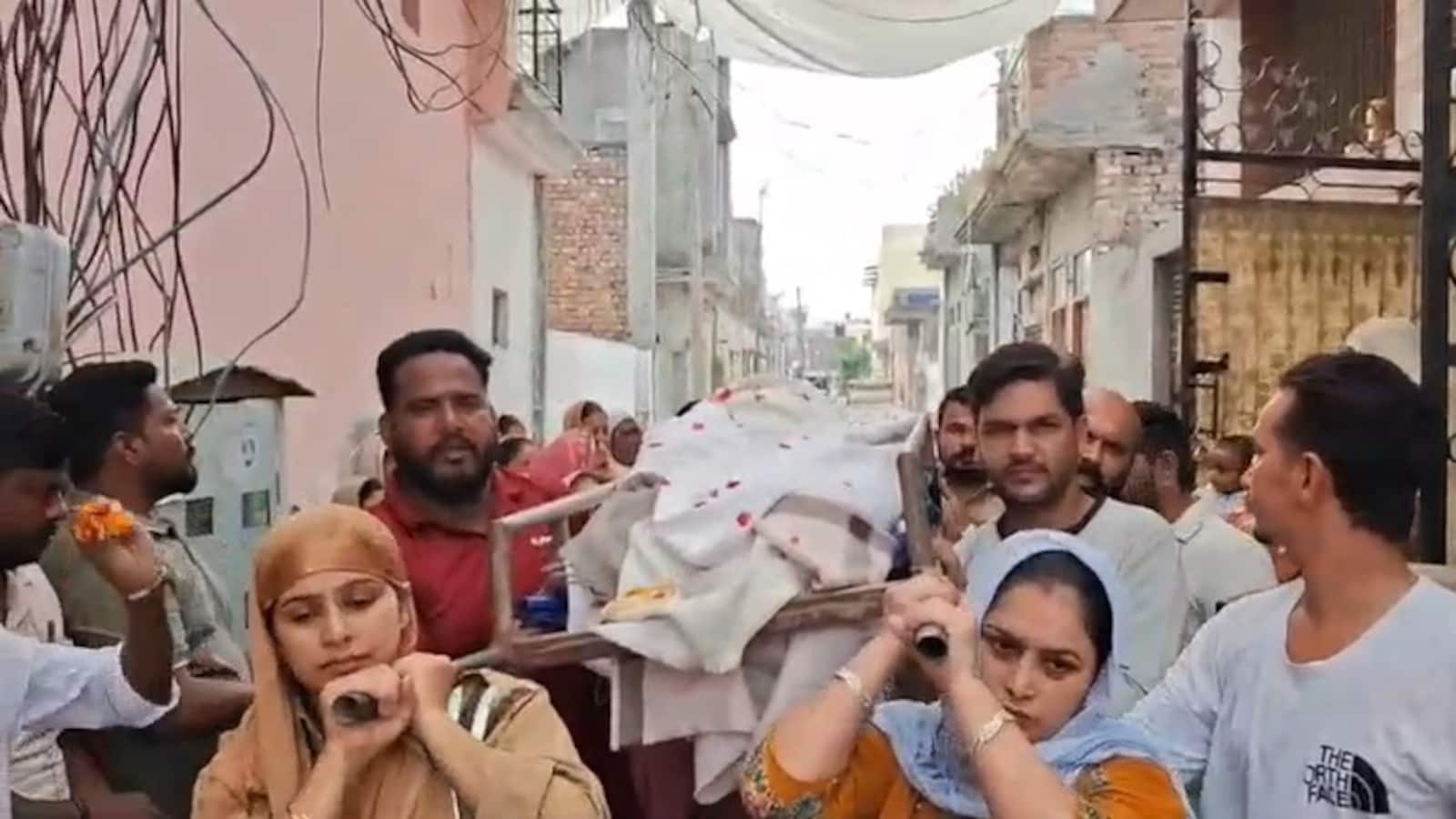 Ludhiana Daughters-in-Law Carry Mother-in-Law’s Body for Medical Donation