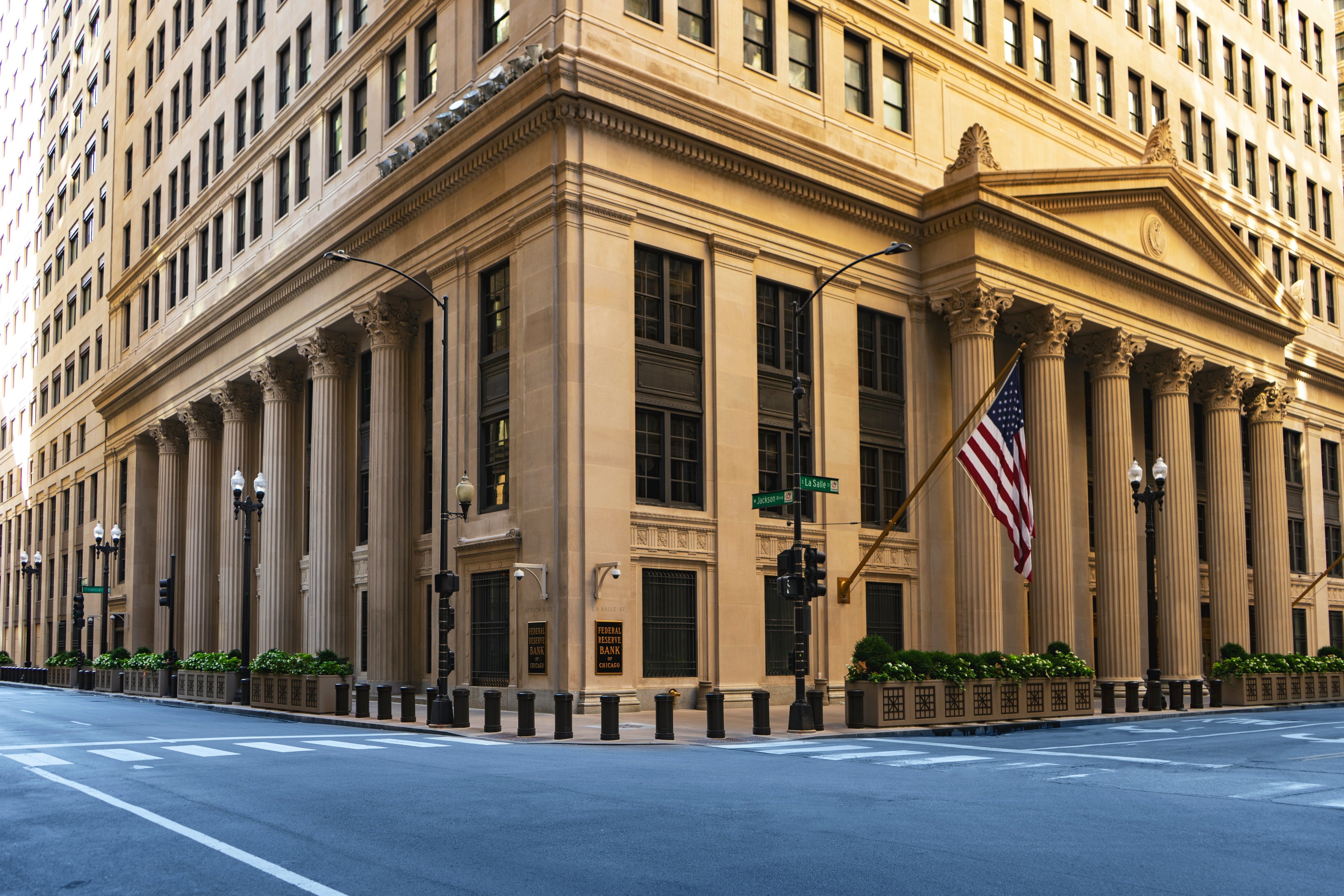 21 banks, including Goldman and Bank of America, plan joint dollar stablecoin launch in 2027
