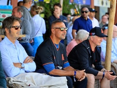 Ruud Gullit Watches ETPL Live As The Hague Buzzes With Cricket Energy