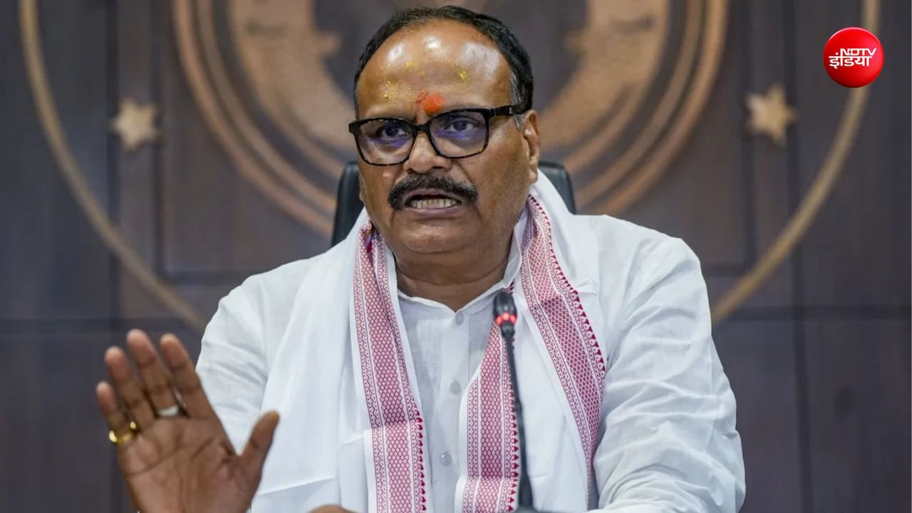 हिंदी, अवधी और भोजपुरी में मरीजों को दवा लिखें डॉक्टर, डिप्टी सीएम ब्रजेश पाठक की अपील