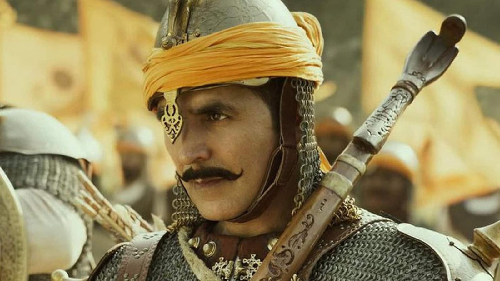 Akshay Kumar Hesitates on Battle of Tarain Question on KBC 18 Despite Biopic Role