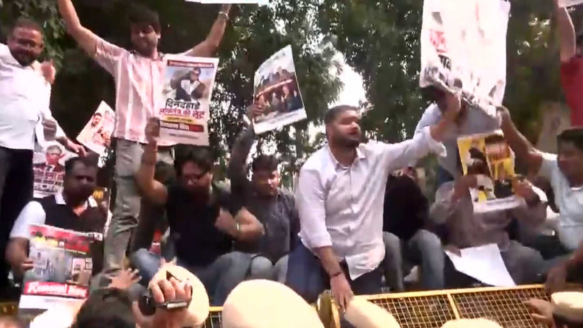 Youth Congress Protest Over Election Commission Row, Demands CEC Gyanesh Kumar's Resignation