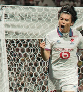 Japans Ayase Ueda Fires Lille Top Of Ligue 1 On Debut