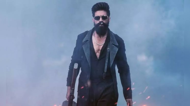 Toxic Box Office Collection: अंग्रेजी और कन्नड़ में शूट हुई थी टॉक्सिक, लेकिन कमाई में दोनों भाषा में हुआ नुकसान, हिंदी ने बचाई लाज