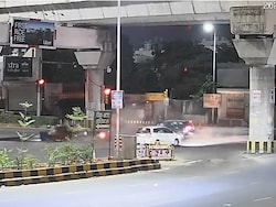 Thar Collides With Congress Leader's SUV In Jaipur, Then Rams E-Rickshaw