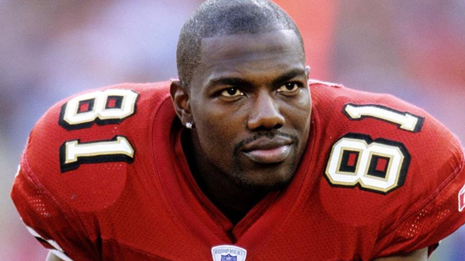 NFL Hall Of Fame Legend Has A Message For Shaquille O’Neal Over FBI Badge