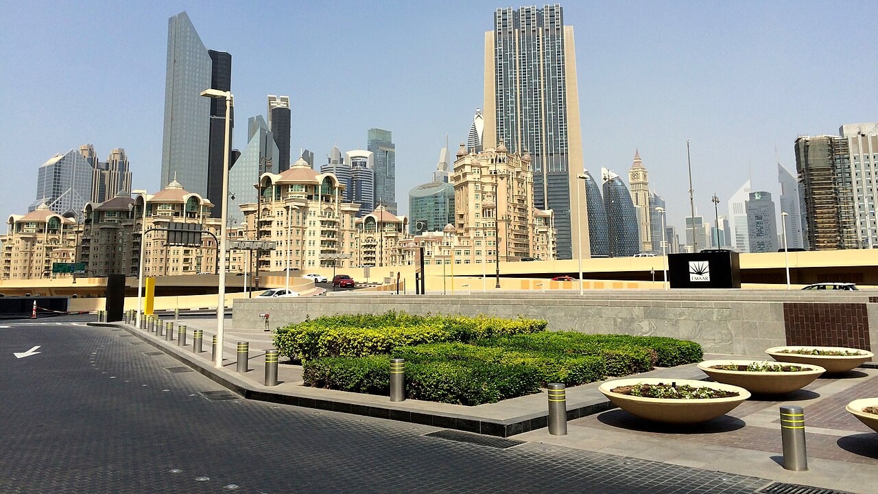 Markets Still See Red? Gulf Stock Exchanges End Lower Despite US-Iran Backchannel Hopes