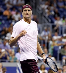 Alexander Zverev Seeks US Open Last Eight As Naomi Osaka Faces Elena Rybakina
