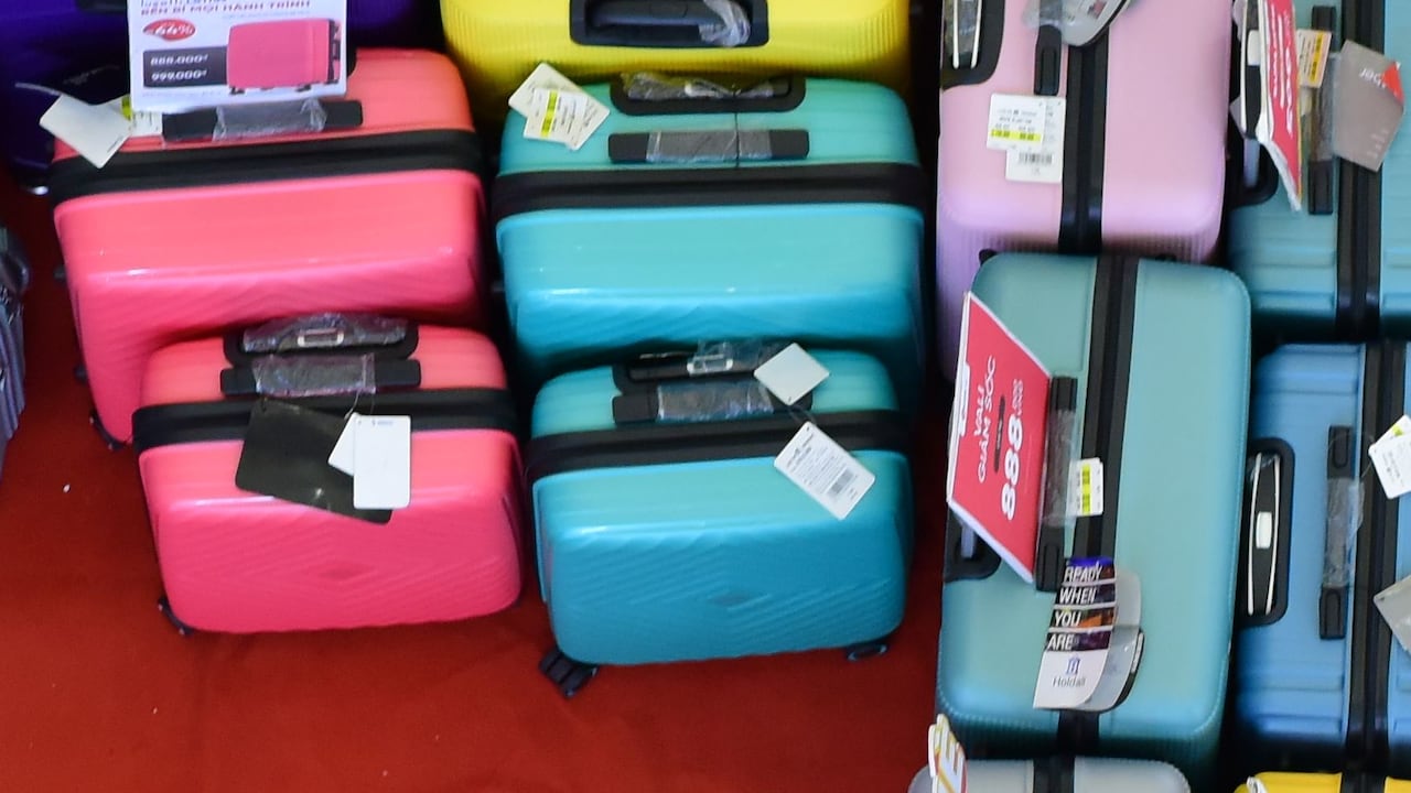 Top 5 Hard-Shell Suitcases For Frequent Flights