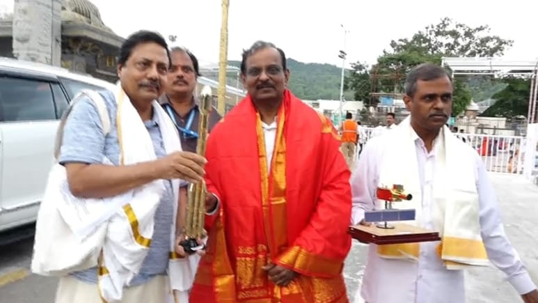 With Rocket Model, ISRO Chief Prays At Tirumala Temple Ahead Of Crucial Launch