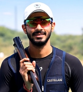 Anantjeet Singh Naruka, Raiza Dhillon Keep Indias Hopes Of Individual Medal Alive In Asiad Skeet Shooting