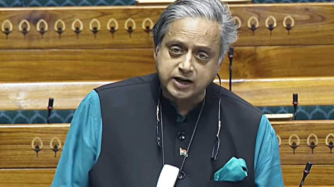 ndtv.com - Asian News International - Shashi Tharoor Calls For Paid Maternity Leave To Improve Breastfeeding Rates
