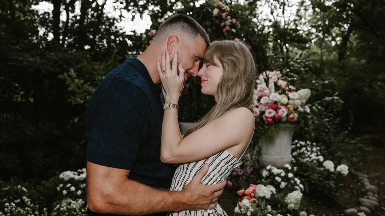 Travis Kelce and Taylor Swifts New Body Language Raises Eyebrows