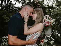 Travis Kelce and Taylor Swifts New Body Language Raises Eyebrows