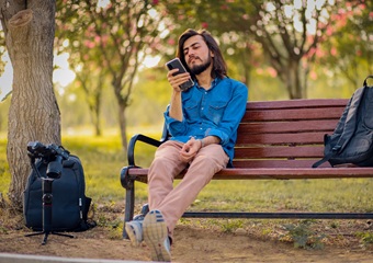 Airtel vs Jio vs Vi: 365 दिनों की वैधता के साथ किसका प्लान है ज्यादा बेहतर
