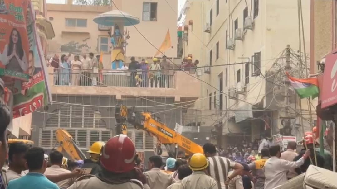 Delhi Building Collapse LIVE Updates: Case Against Building Owner, PM Modi Condoles Deaths