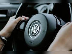 Volkswagen Profit Alert Rattles Industry, Triggers Auto Worker Unrest