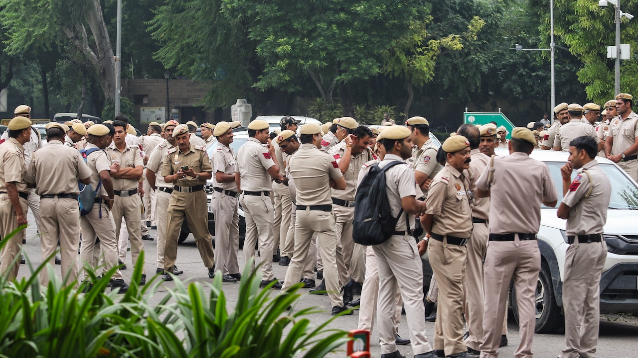 Police personnel deployed at Mandi House ahead of the 18th BRICS Summit. Police personnel deployed at Mandi House ahead of the 18th BRICS Summit.