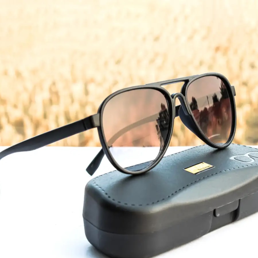 Click here to buy: jiebo Aviator Sunglasses