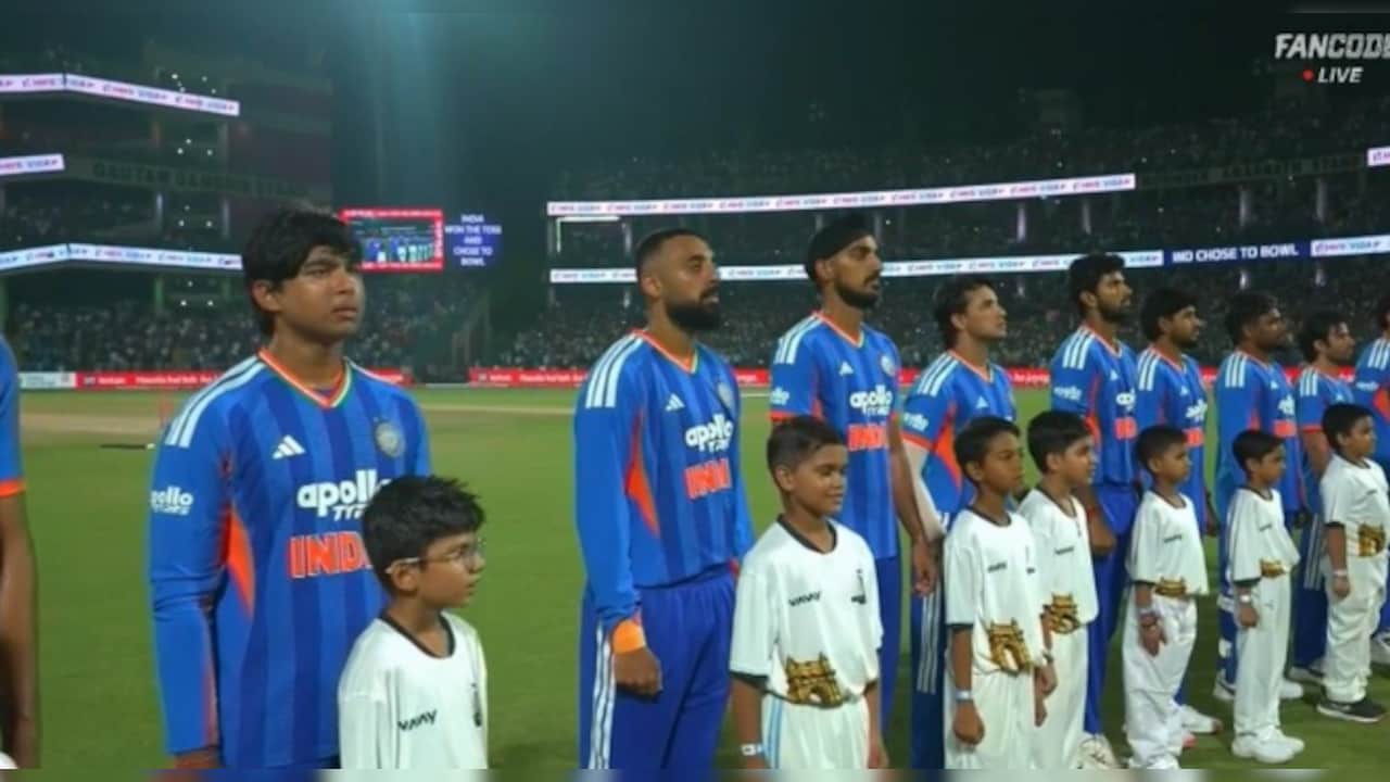 वंदे मातरम् के बाद जन गण मन... भारत-अफगानिस्तान मैच में क्रिकेट इतिहास में पहली बार दिखा ऐसा नजारा