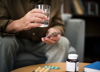 Which Health Supplements Should You Buy? Nutritionist Says Some Are 