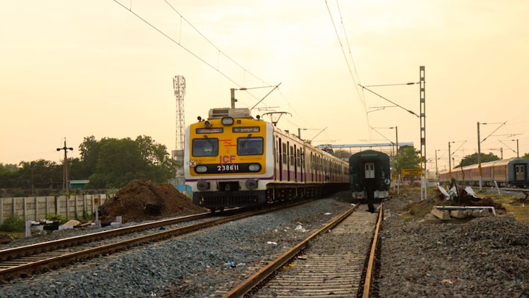 Delhi-Howrah Puja Special Train To Run Weekly From October. Check Route And Stops