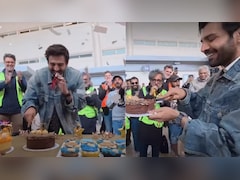 Kartik Aaryan Celebrates National Award Win With <i>Captain India</i> Team During London Shoot