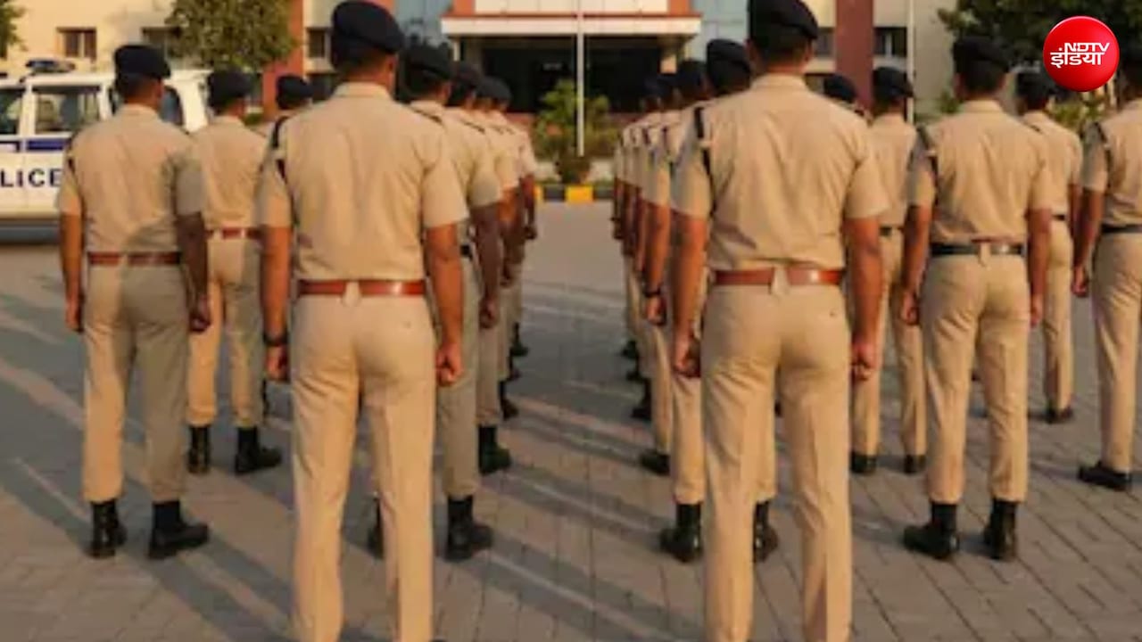 चुनाव से पहले तनाव की साजिश? यूपी के एटा में भीमराव आंबेडकर की प्रतिमा तीन साल में तीसरी बार तोड़ी गई