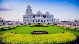 Janmashtami In Mathura-Vrindavan: Temples To Visit, Local Foods To Try And Tips To Keep In Mind