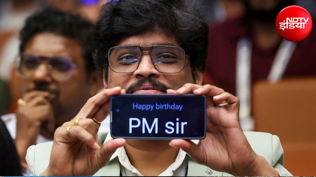 प्रधानमंत्री नरेंद्र मोदी की जीवनशैली खुद एक तरह की फिटनेस और अनुशासन की मिसाल है.