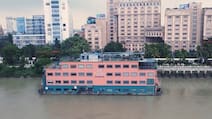 This Floating Hotel In Kolkata Has A Railway Crossing Near Its Entrance