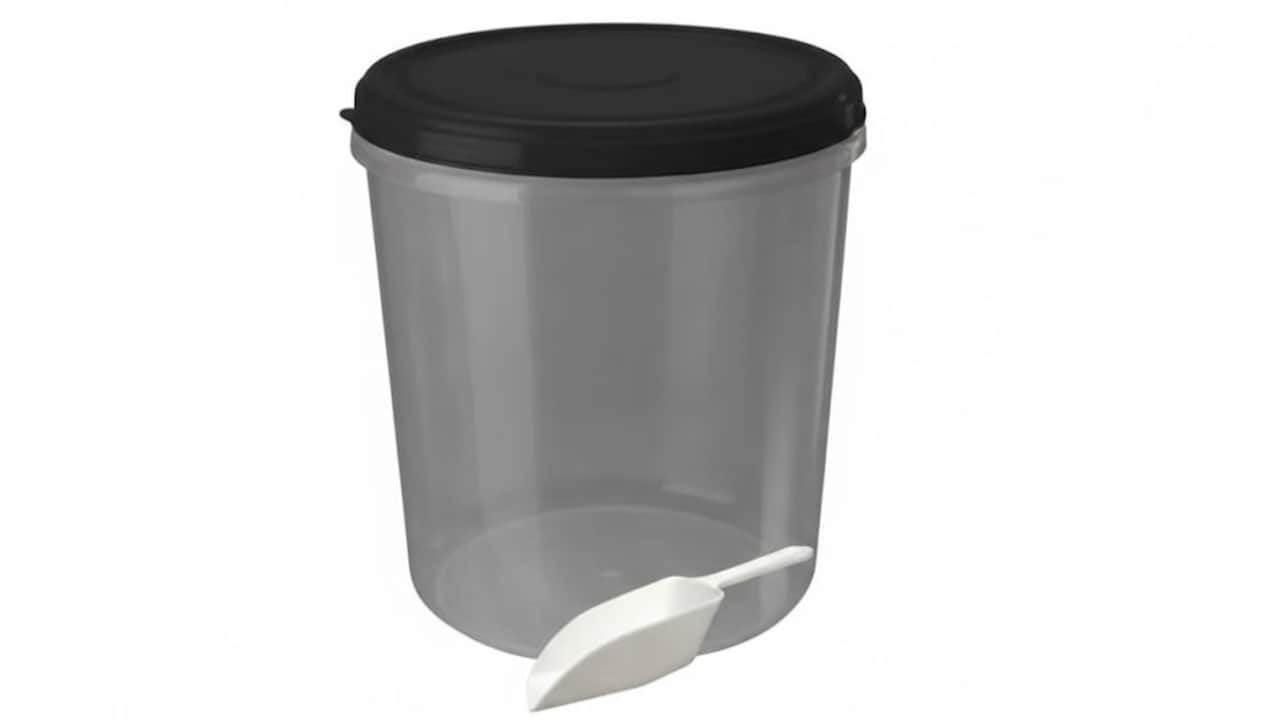 Keep atta and dough fresh longer with storage containers from Amazon Keep atta and dough fresh longer with storage containers from Amazon