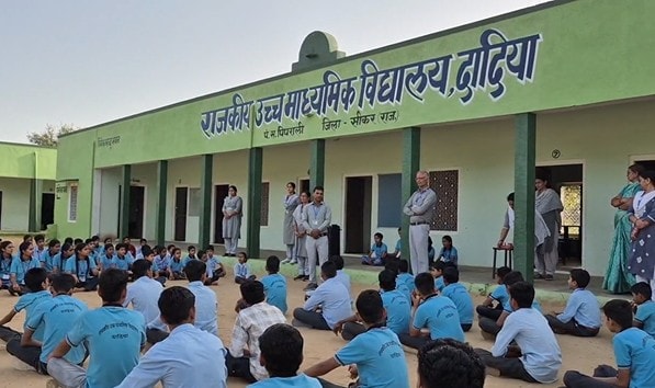 राजस्थान: सीकर में ग्रामीणों और भामाशाहों ने 1 करोड़ जुटाकर सरकारी स्कूल का किया कायाकल्प