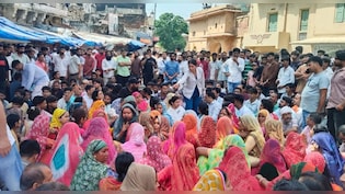 आमेर महल के गाइड की हत्&zwj;या पर जयपुर में मचा बवाल, दुकानें और महल जाने वाले सभी रास्&zwj;ते बंद; फोर्स तैनात