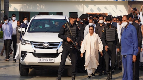Both Nephews Out, Niece In: Latest Episode Of Mayawati's Succession Saga Has A Gen-Z Twist