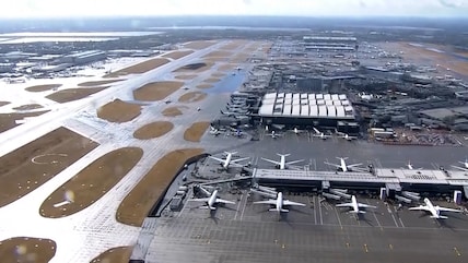 400 Flights Cancelled Over Issues With UK Air Traffic Control System