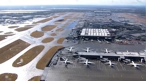400 Flights Cancelled Over Issues With UK Air Traffic Control System