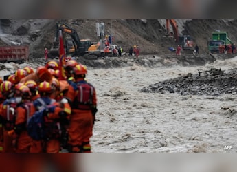 Opinion | Nepal's 'Climate Compensation' Pitch Is Valid, But Its Demand From India Isn't