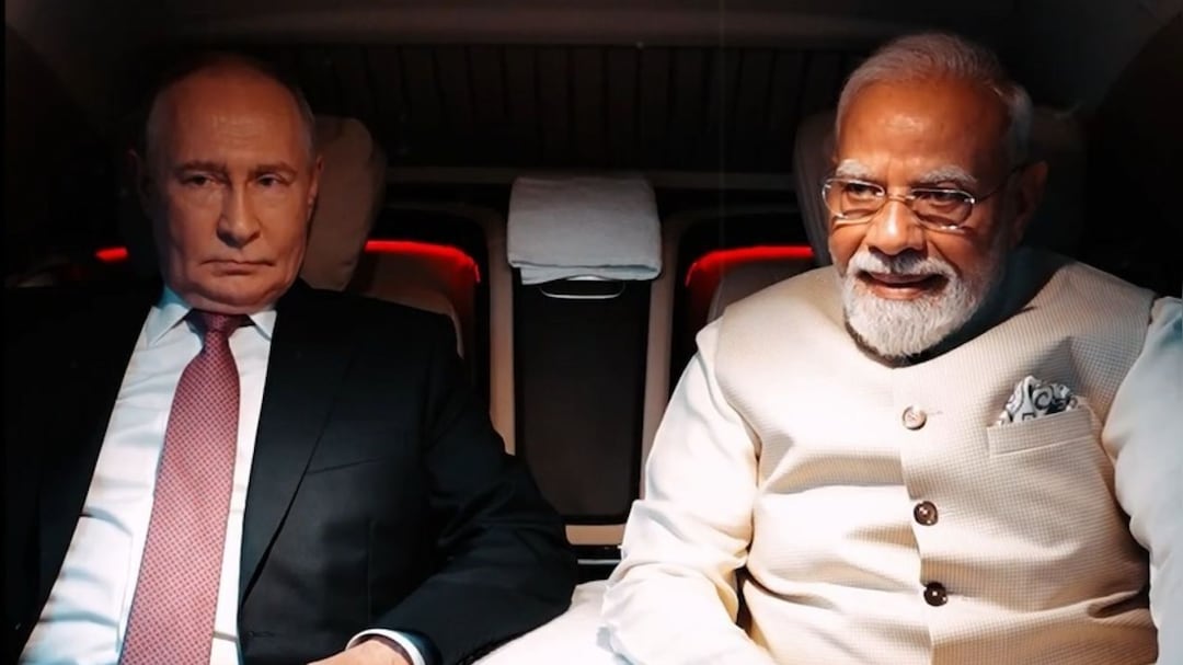 BRICS Summit Live: फिर दिखी PM मोदी और पुतिन की कार डिप्लोमेसी, भारत मंडपम से दोनों नेता एक साथ निकले