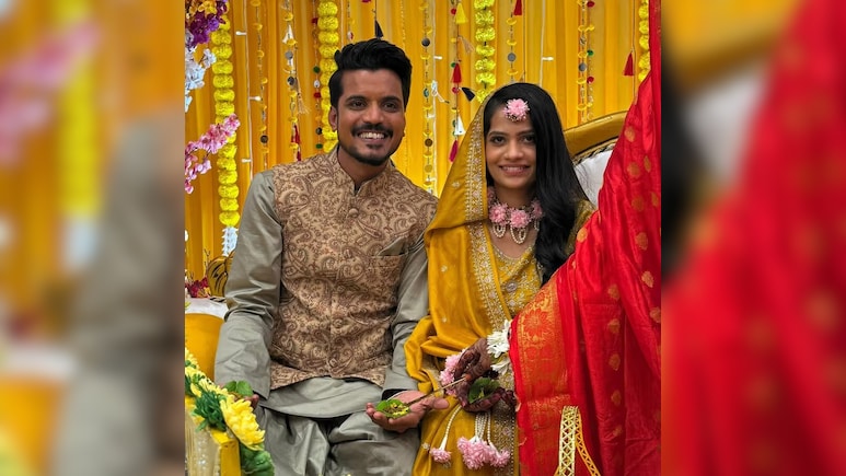 'Our Relationship Is Secure': <i>Panchayat</i> Actor Aasif Khan's Wife Reacts To <i>Bigg Boss 20</i> Fiasco Over Viral Clips