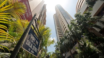 Stock Market Today Live: Nifty Tests 22,700, Sensex Off To A Choppy Start On Record-High US Bond Yields
