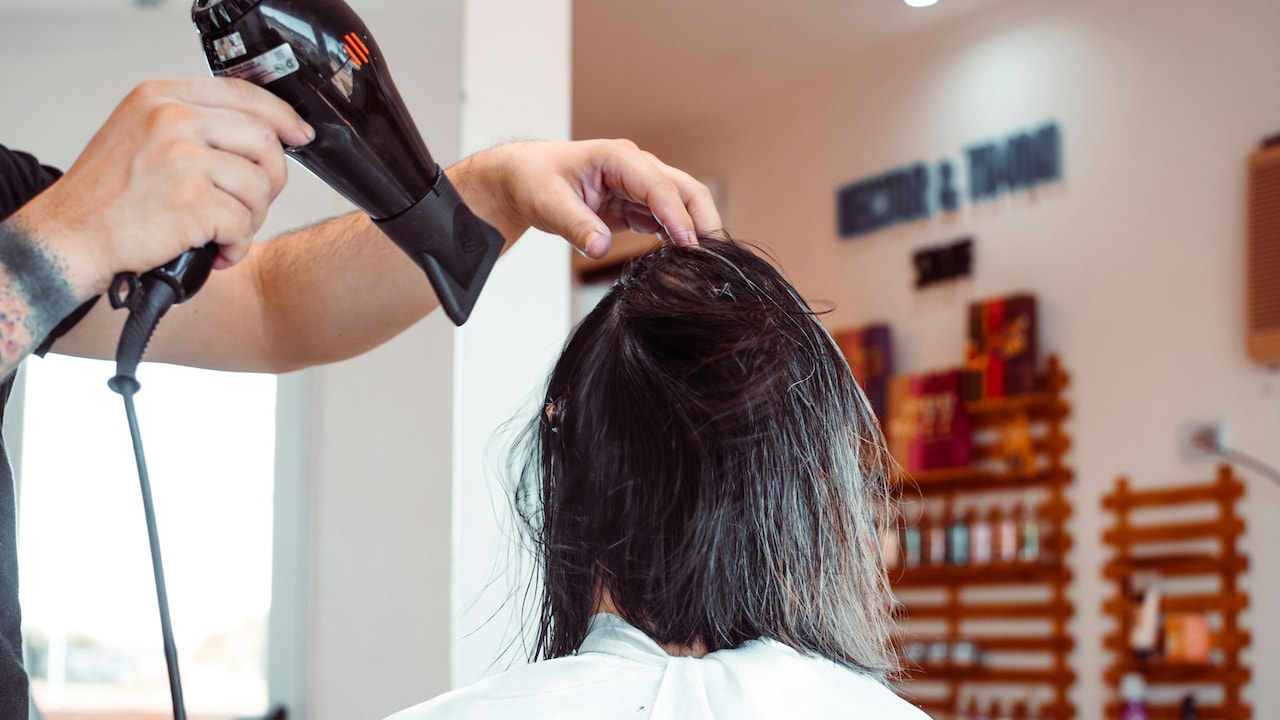 Hair dryers with multiple heat settings that help manage frizz easily