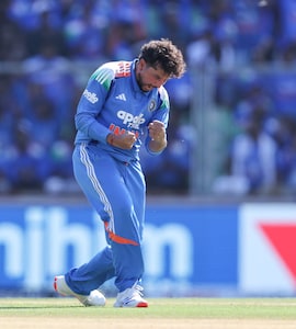 India vs West Indies LIVE Score, 1st ODI: Kuldeep Yadav Tears Through WI Batting, Scalps 2 Wickets In 2 Balls After Justin Greaves 100