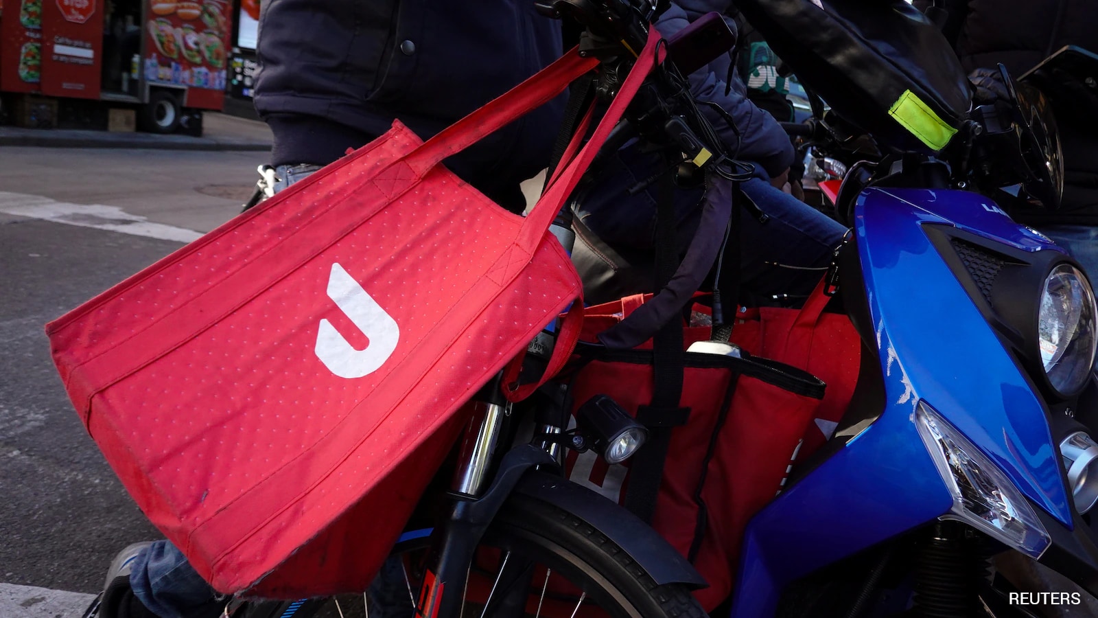 DoorDash Opens First India Office in Hyderabad, Plans to Hire 3,000 Employees