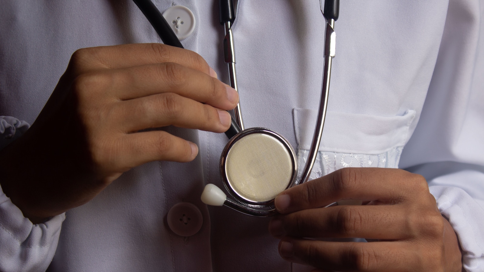 Doctor Earning Rs 3.5 Lakh Monthly Considers Hiring Driver for Rs 18,000