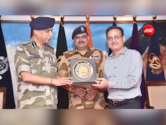 CISF जवानों के बच्चों को IAS-IPS बनाएगी दृष्टि आईएएस, विकास दिव्यकीर्ति के साथ हुआ MoU