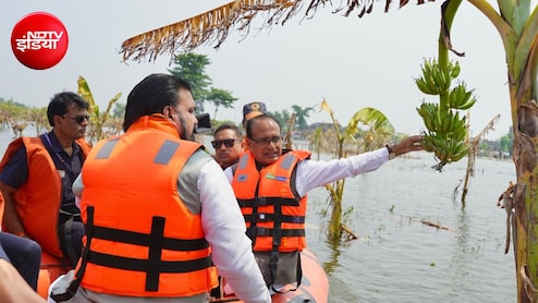 बिहार बाढ़ संकट: नाव और ट्रैक्टर से खेतों तक पहुंचे शिवराज, किसानों का दर्द देख बोले- हर पीड़ित के साथ है सरकार