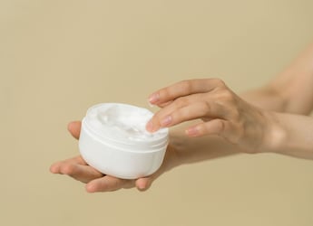 Pakistan-Made Fairness Cream Scare: Nagpur Doctor Warns About Kidney Damage In Consumers