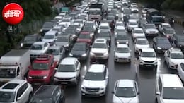 भारी बारिश के बाद दिल्ली से गुरुग्राम तक 'महाजाम', जलमग्न हुई सड़कें, रेंग-रेंगकर चल रहे वाहन