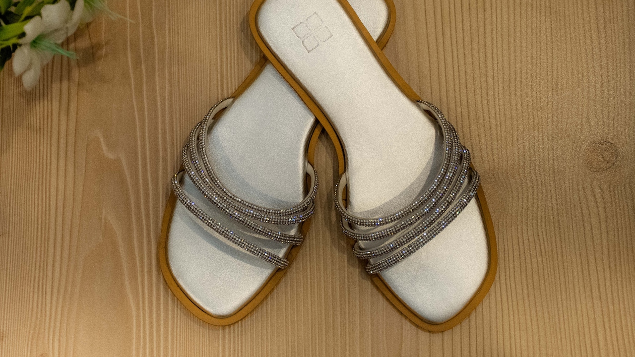 Stylish flat footwear that dont compromise on comfort